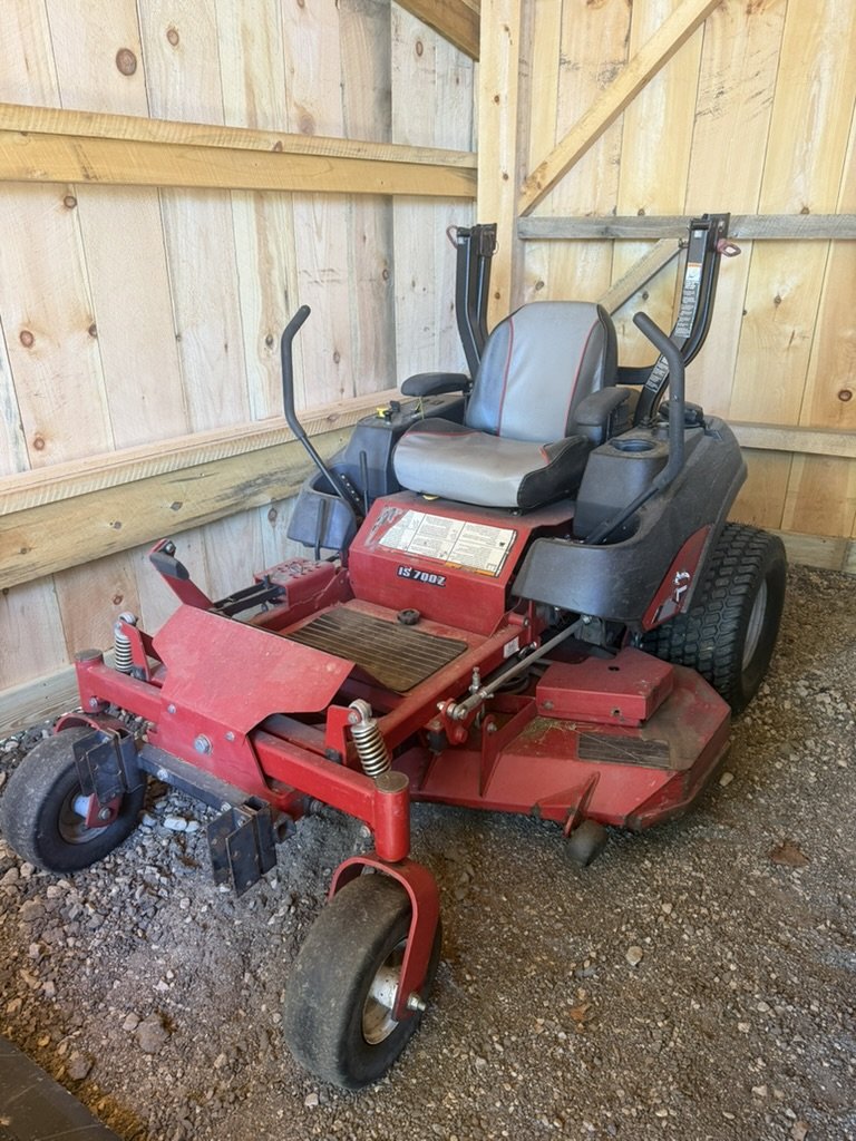 Ferris IS 700Z commercial zero-turn mower for rent